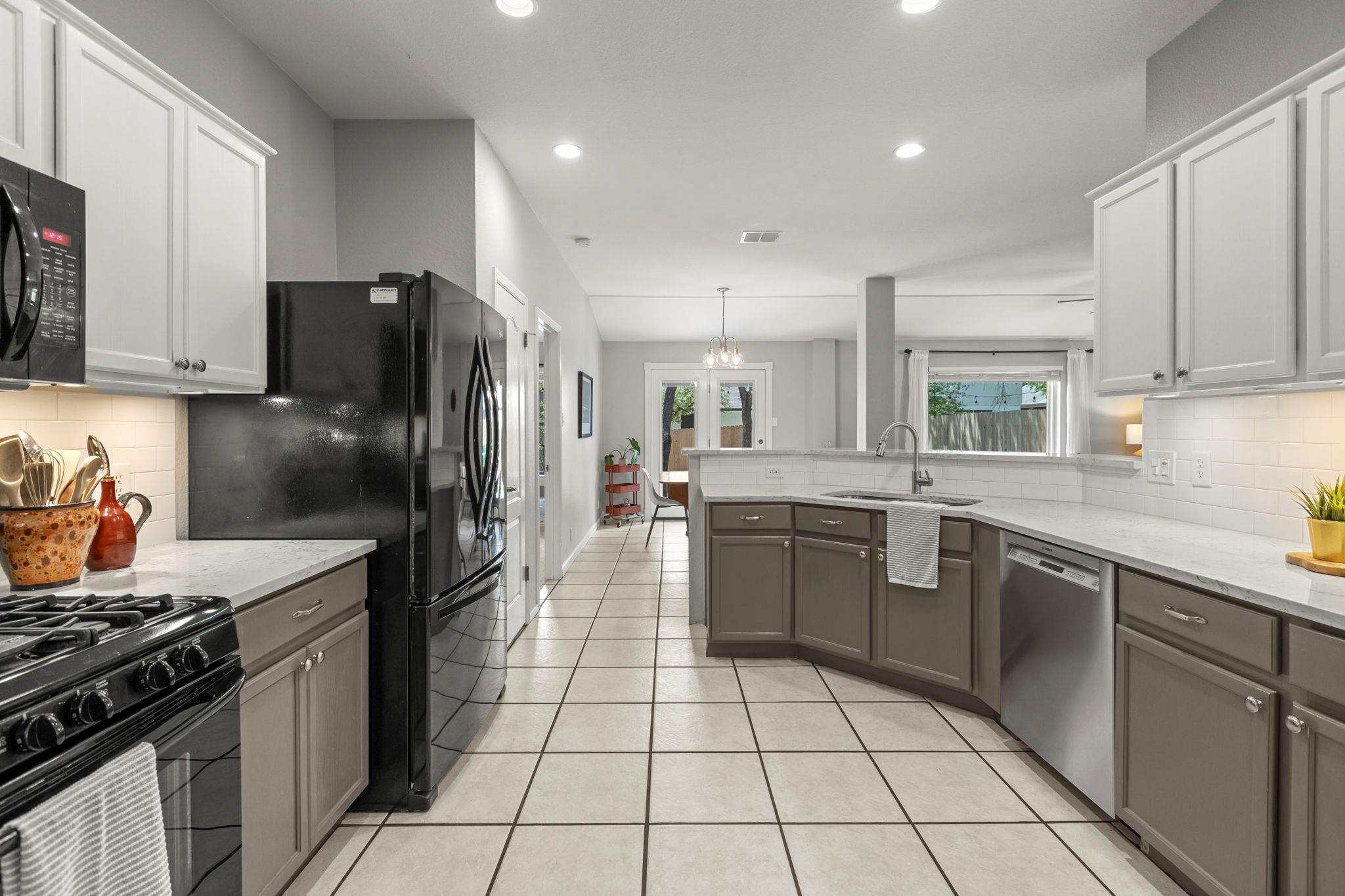 2037 Desco Drive Austin TX 78748