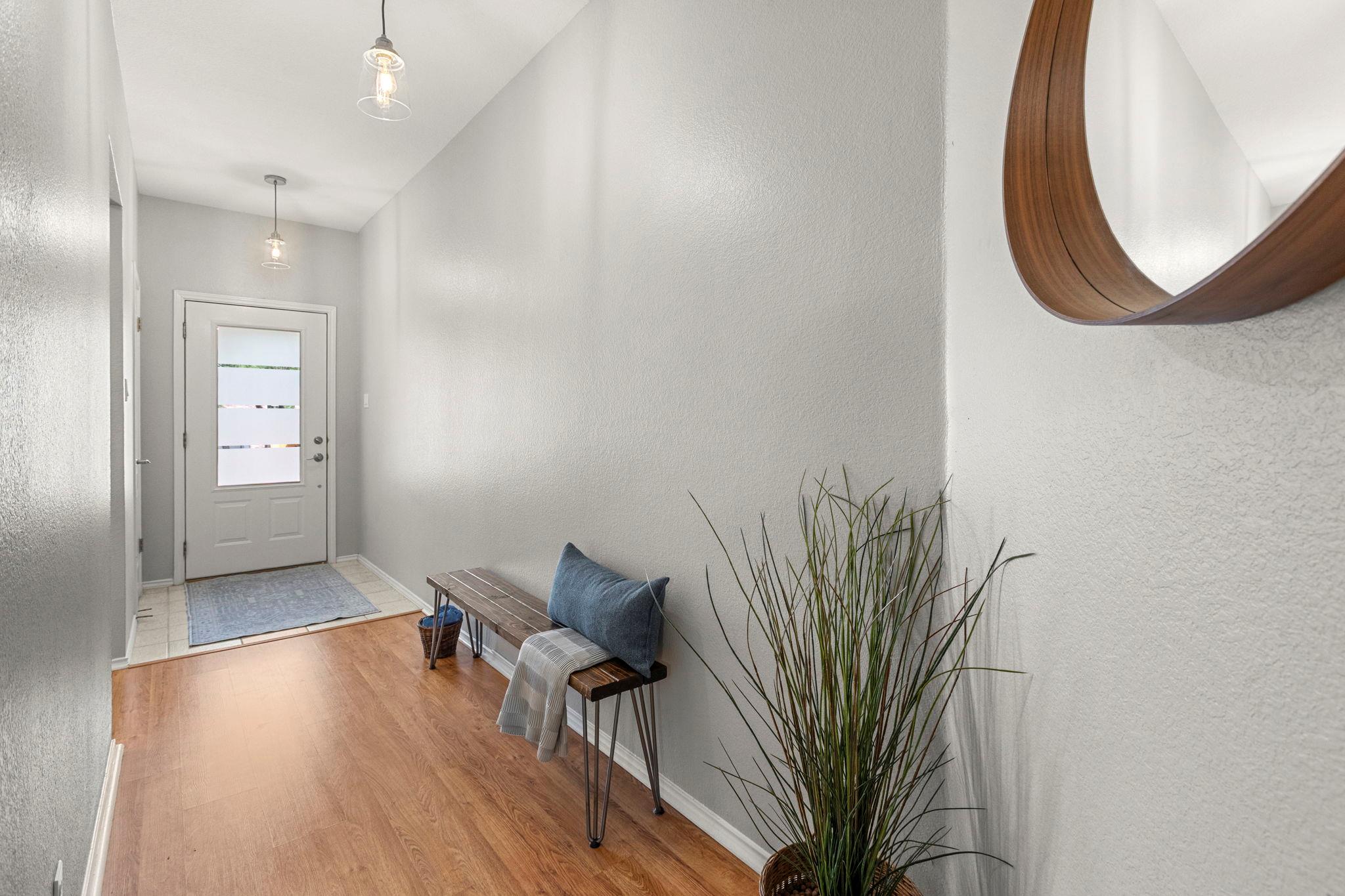 2037 Desco Drive Austin TX 78748