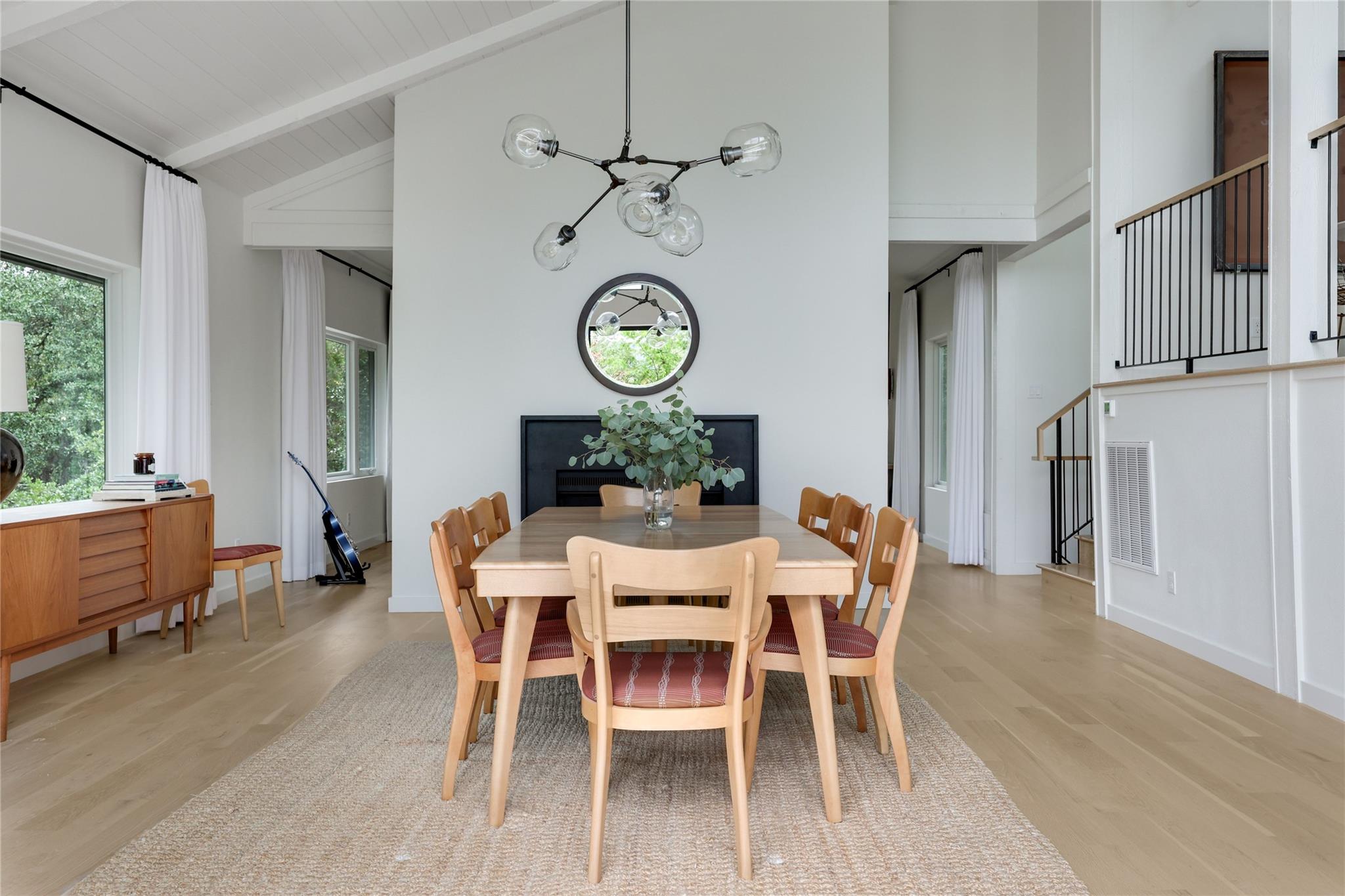 5801 Valley Circle Austin TX 78731
