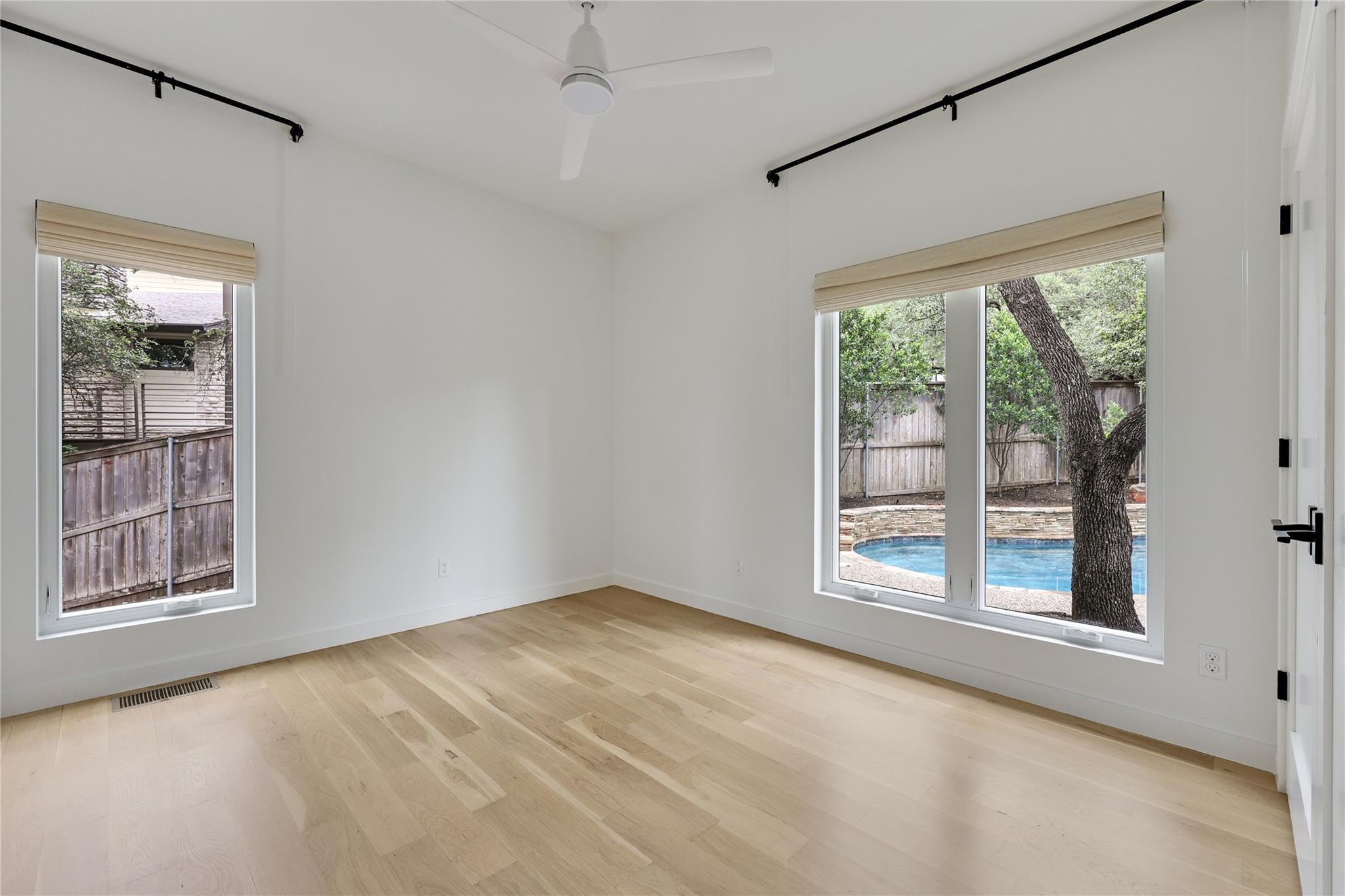 5801 Valley Circle Austin TX 78731