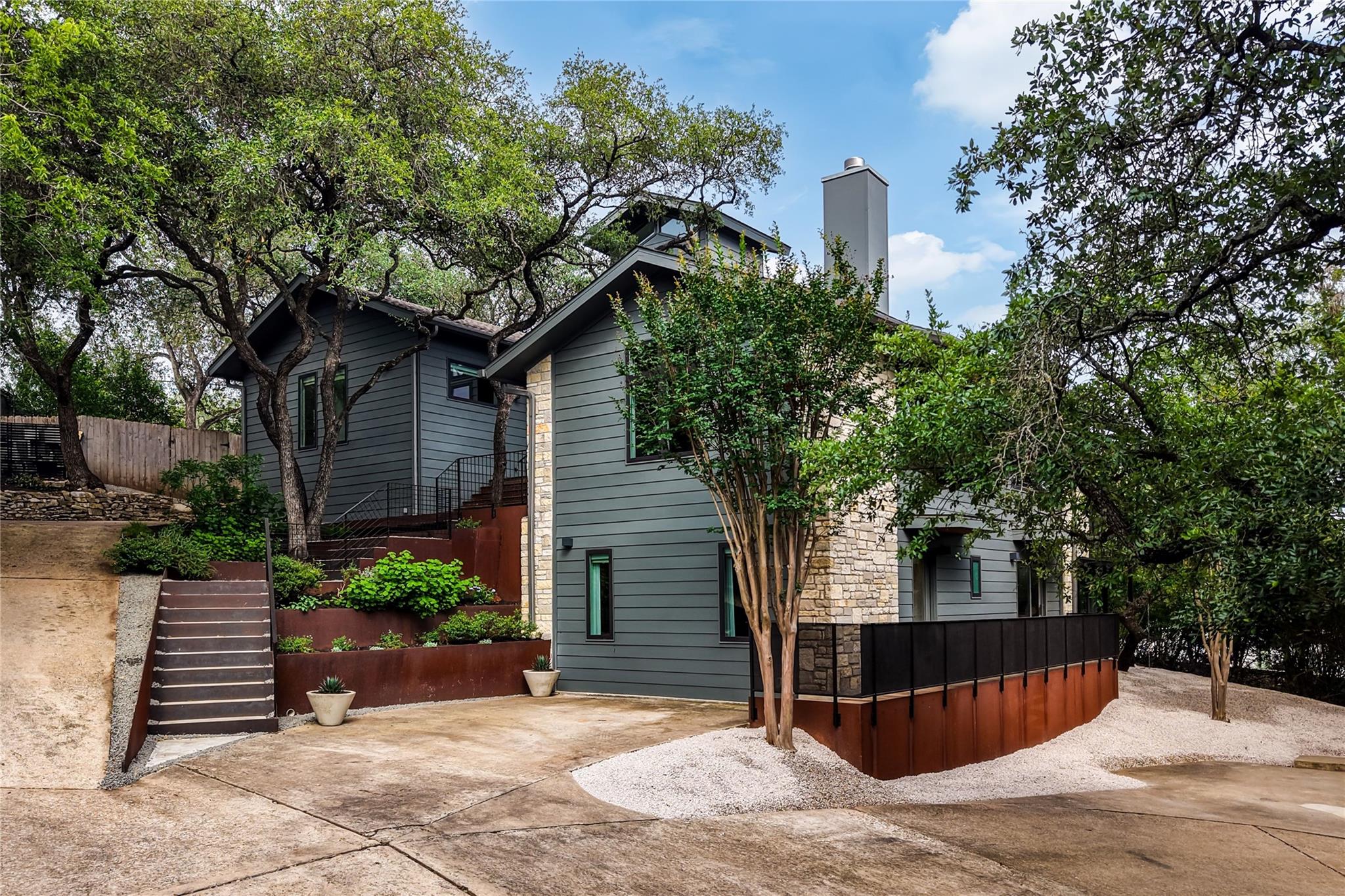 5801 Valley Circle Austin TX 78731