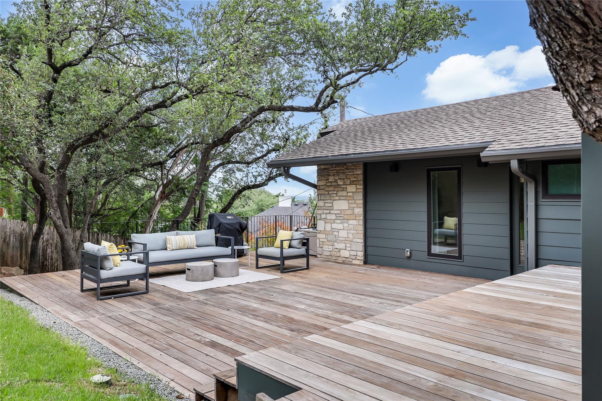 5801 Valley Circle Austin TX 78731