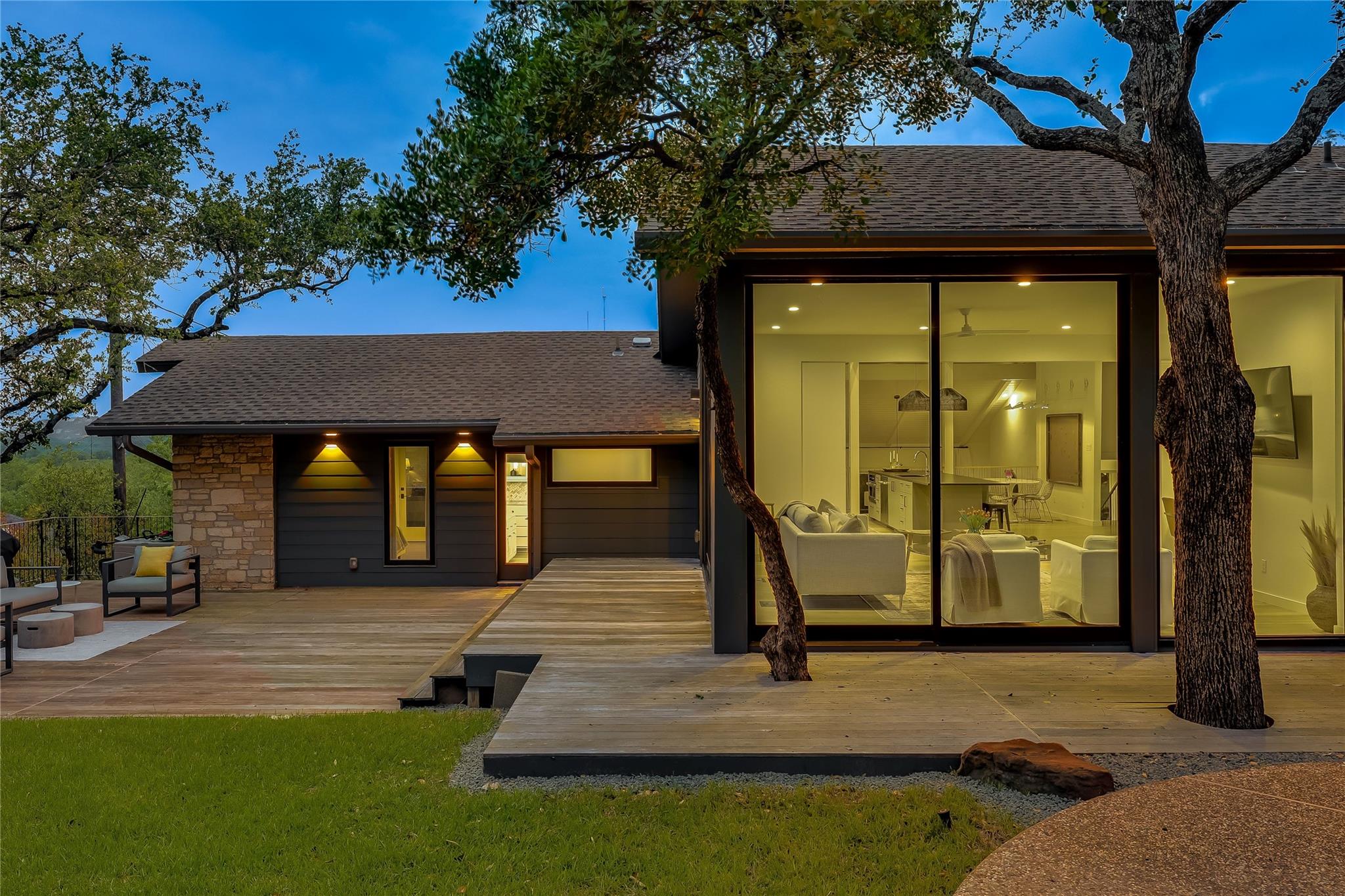 5801 Valley Circle Austin TX 78731