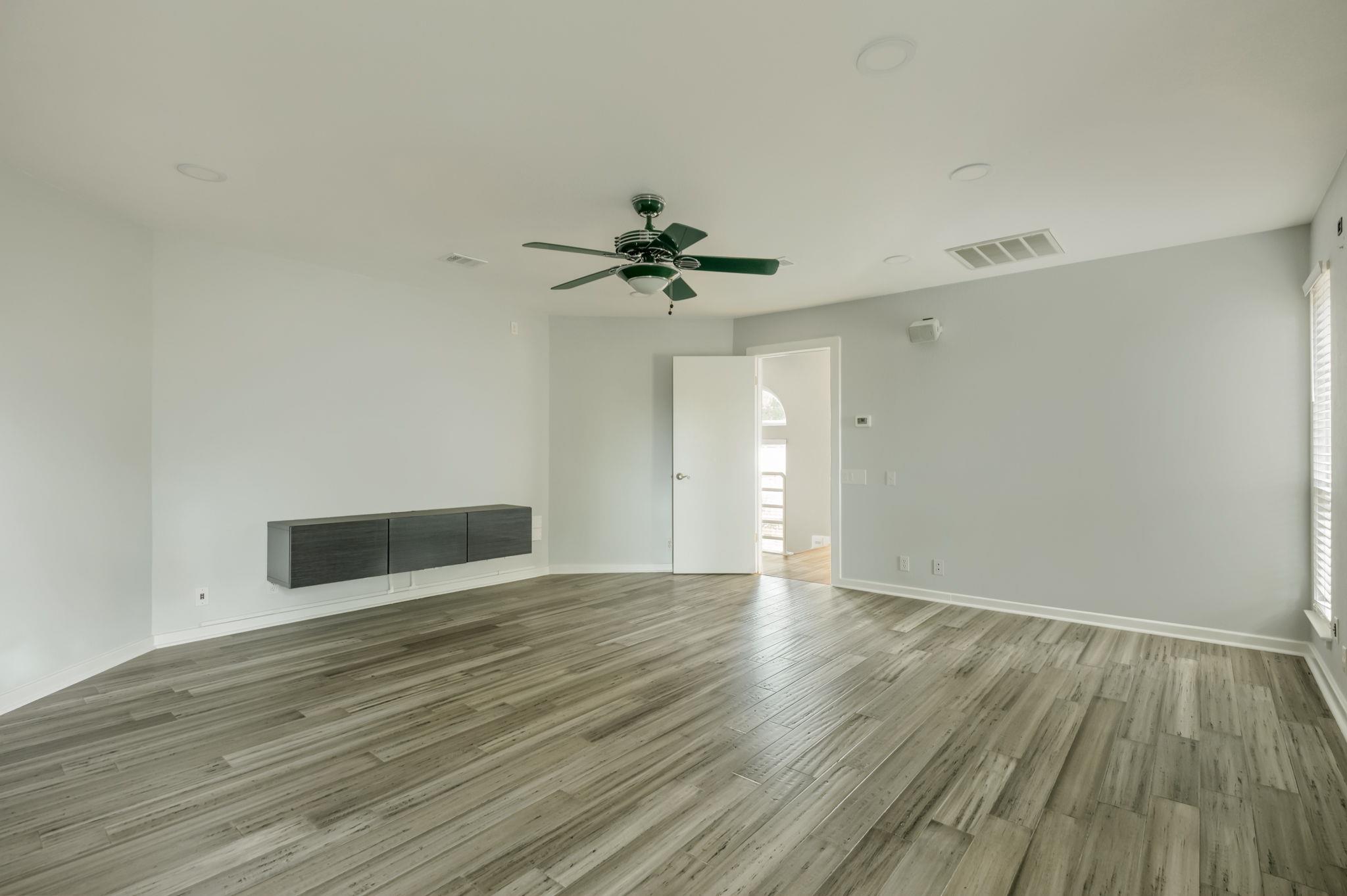 304 Palos Verdes Drive Lakeway TX 78734