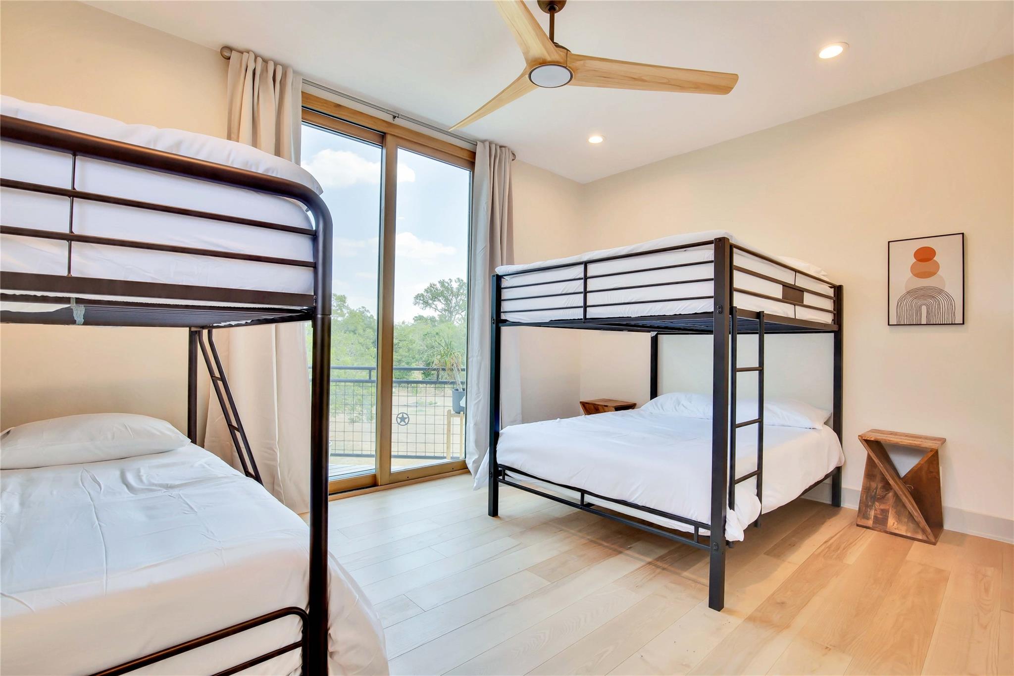 609 S Creekwood Drive Driftwood TX 78619