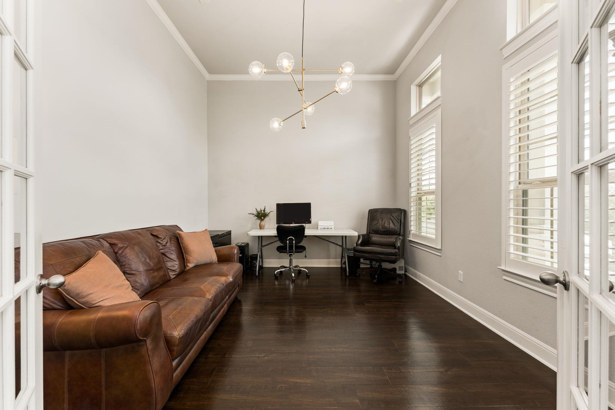 4601 Gallego Circle Austin TX 78738