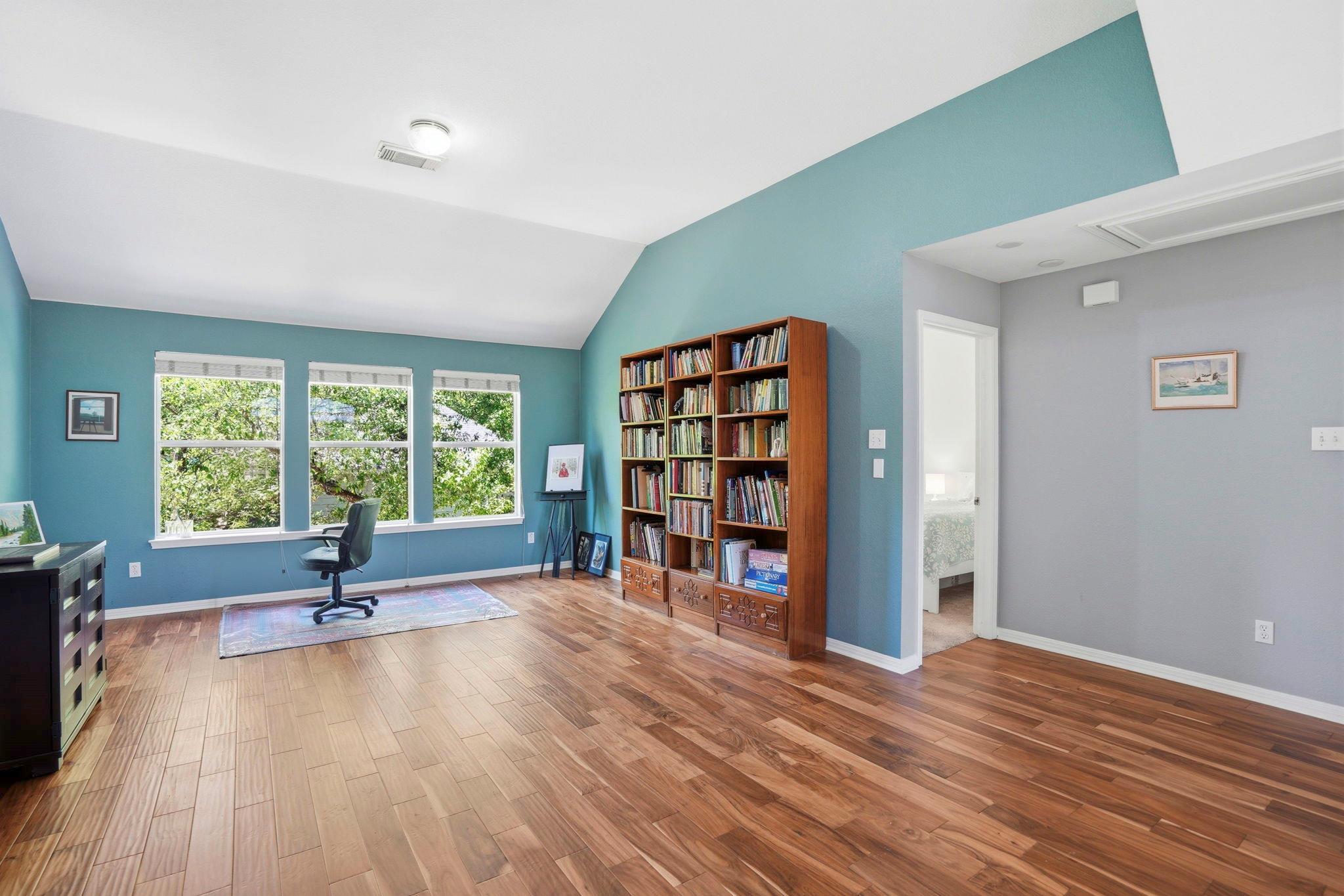 9113 Evening Primrose Path Austin TX 78750