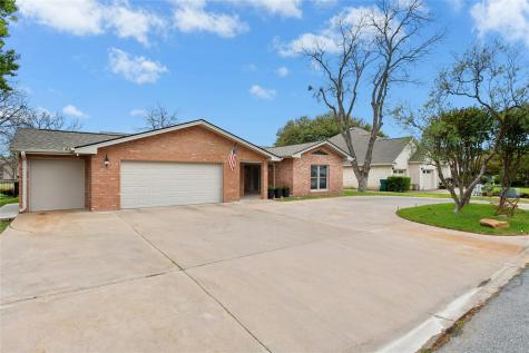 407 Olympia Fields Street Meadowlakes TX 78654