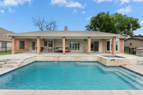 407 Olympia Fields Street Meadowlakes TX 78654