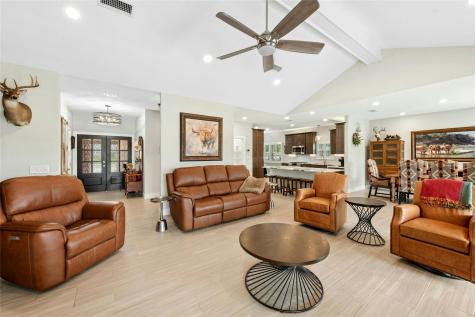 407 Olympia Fields Street Meadowlakes TX 78654