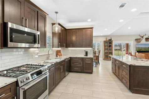 407 Olympia Fields Street Meadowlakes TX 78654