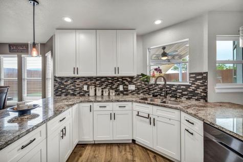 807 Eaglecreek Drive Leander TX 78641