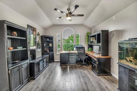 807 Eaglecreek Drive Leander TX 78641
