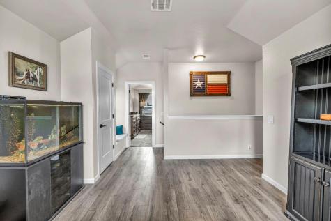 807 Eaglecreek Drive Leander TX 78641