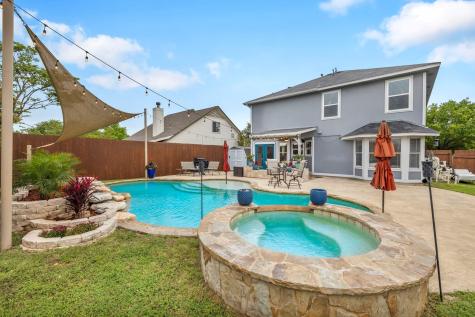 807 Eaglecreek Drive Leander TX 78641