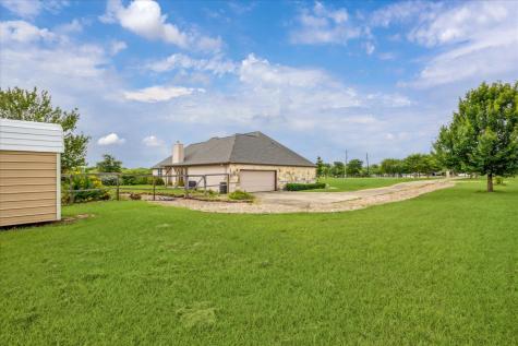144 Escondido Drive Del Valle TX 78617