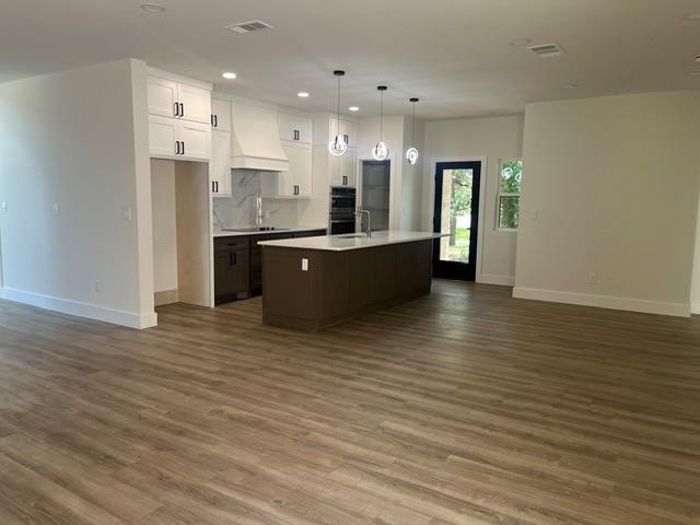 804 Hi Circle W Horseshoe Bay TX 78657