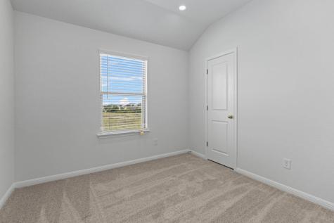 149 Hatari Trail Jarrell TX 76537