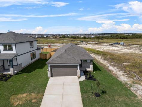 149 Hatari Trail Jarrell TX 76537