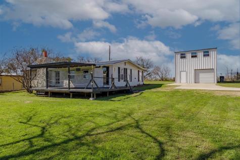 110 Lakewood Drive Burnet TX 78611