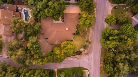 213 El Rio Drive Lakeway TX 78734