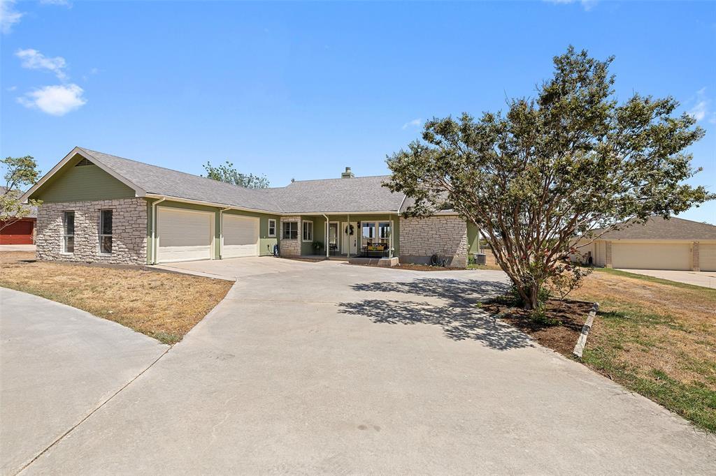 80 Family Circle Hutto TX 78634