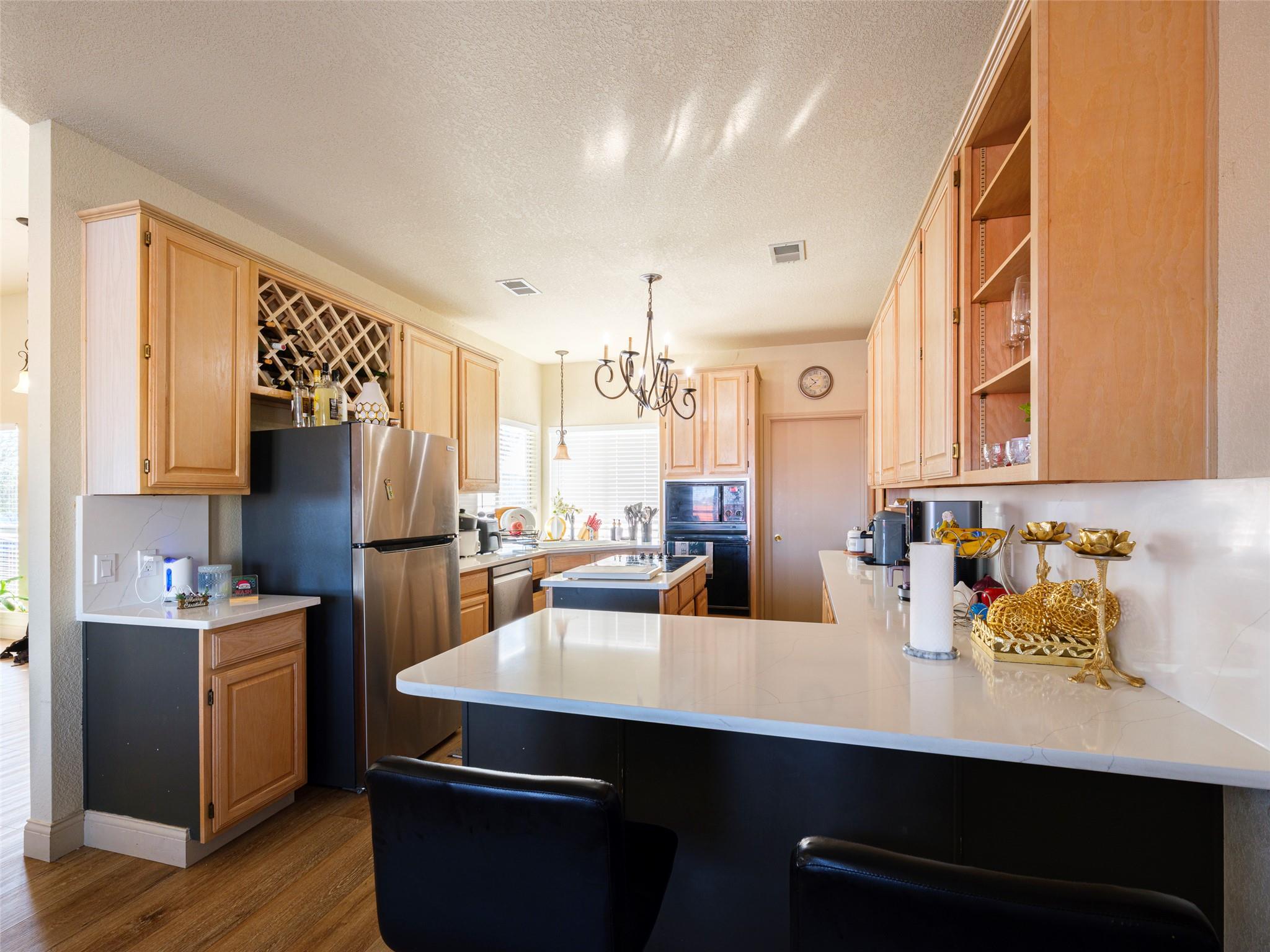 80 Family Circle Hutto TX 78634