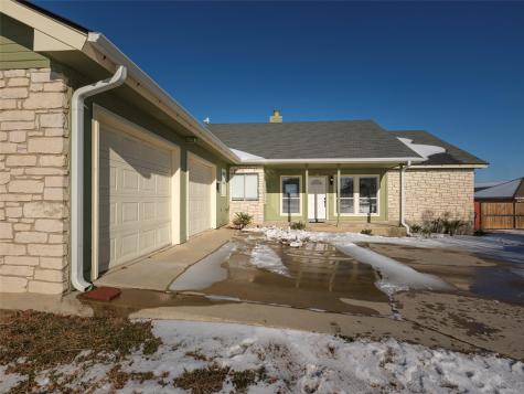 80 Family Circle Hutto TX 78634