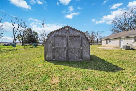 405 Lynch Street Smithville TX 78957