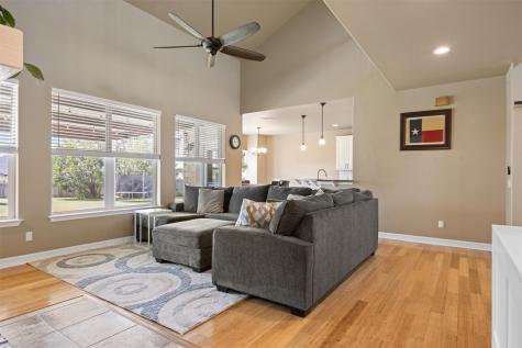208 Dawn Drive Liberty Hill TX 78642