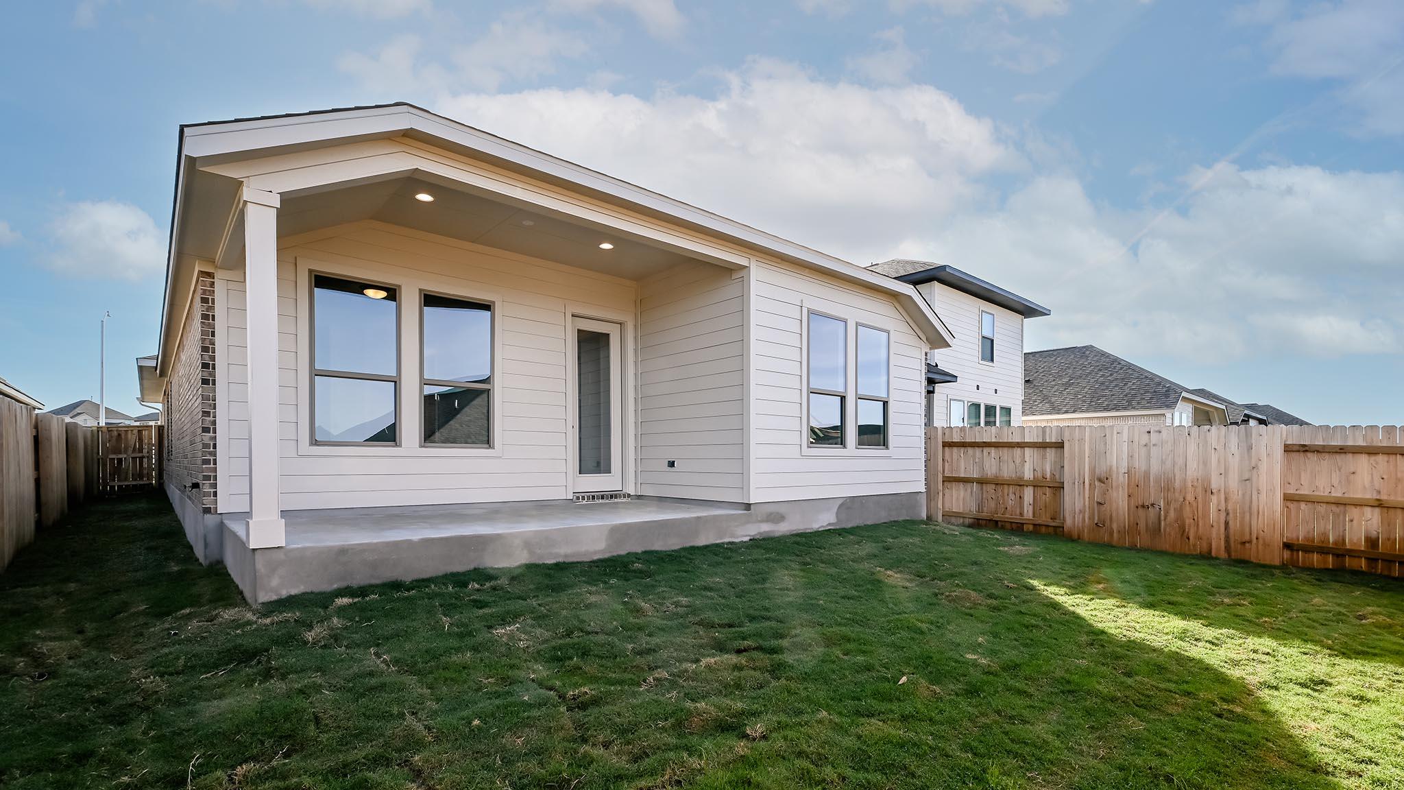 154 Blackborrow Drive Kyle TX 78640