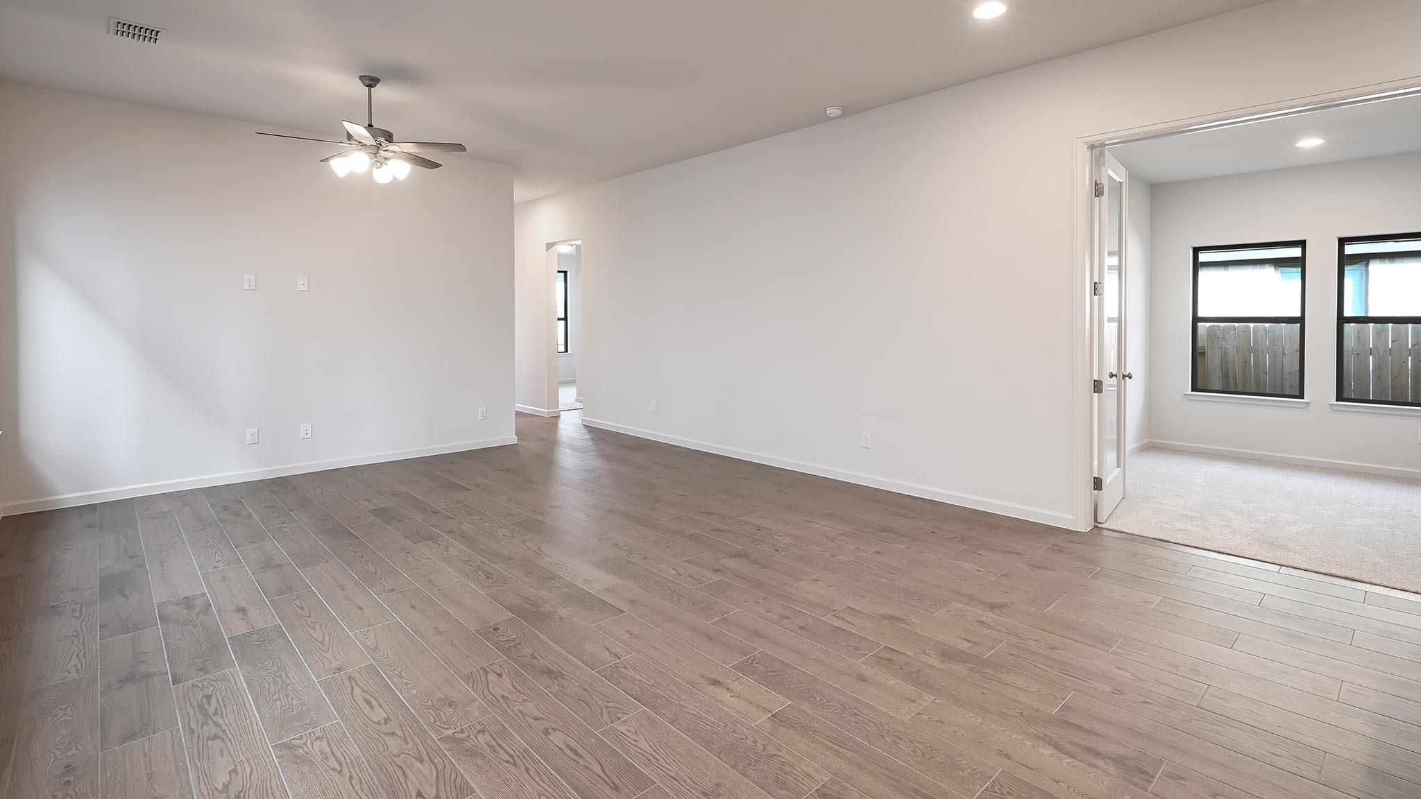 154 Blackborrow Drive Kyle TX 78640
