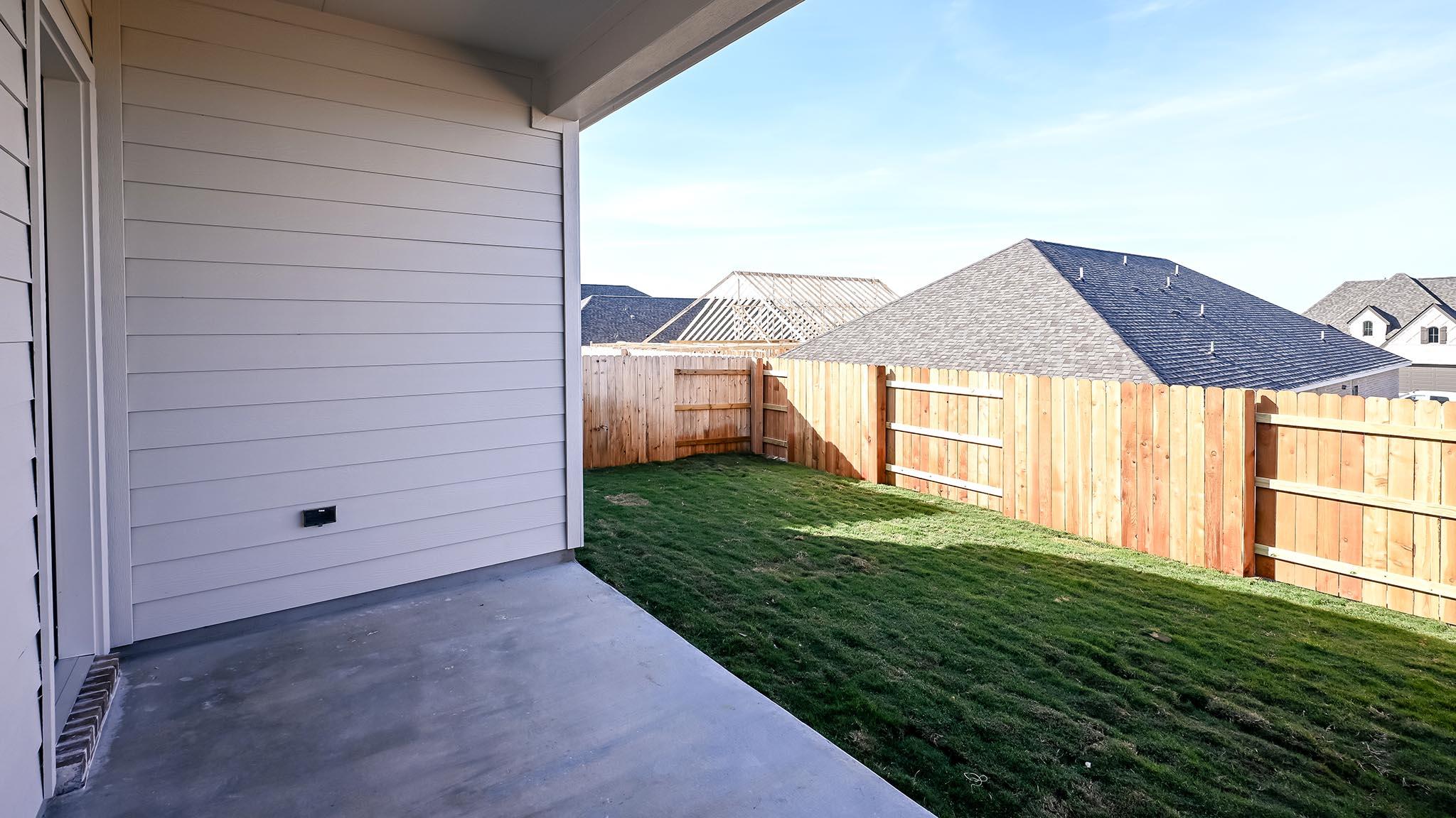 154 Blackborrow Drive Kyle TX 78640