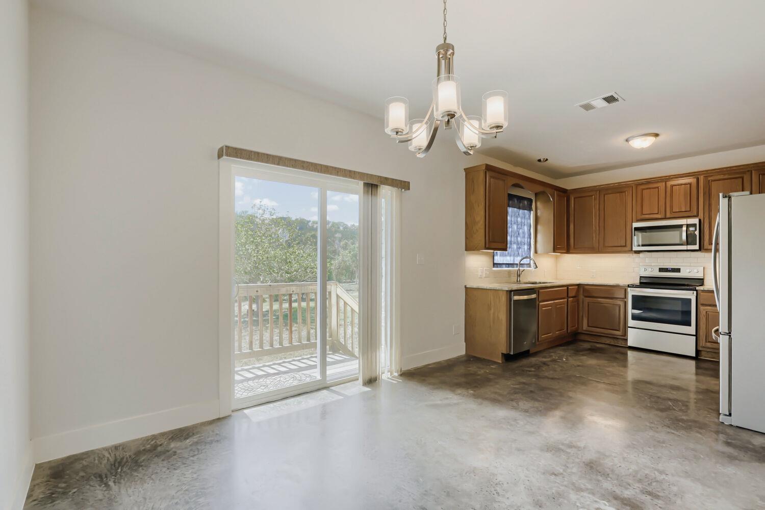 20401 Siesta Shores Drive Spicewood TX 78669
