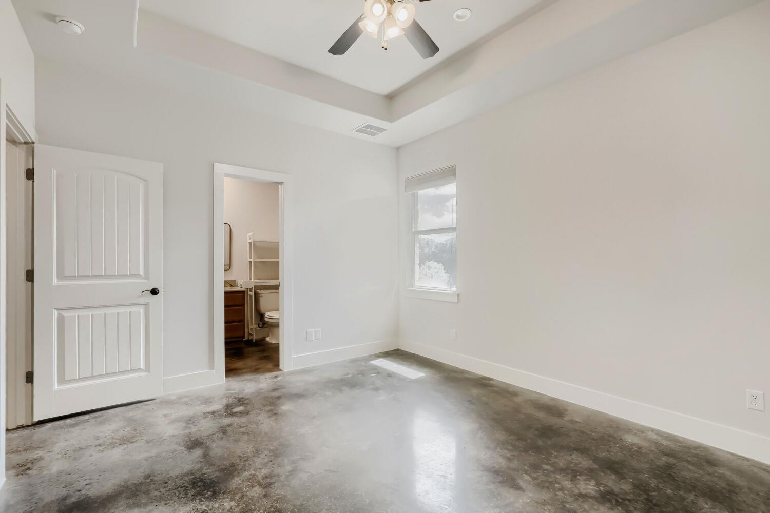 20401 Siesta Shores Drive Spicewood TX 78669