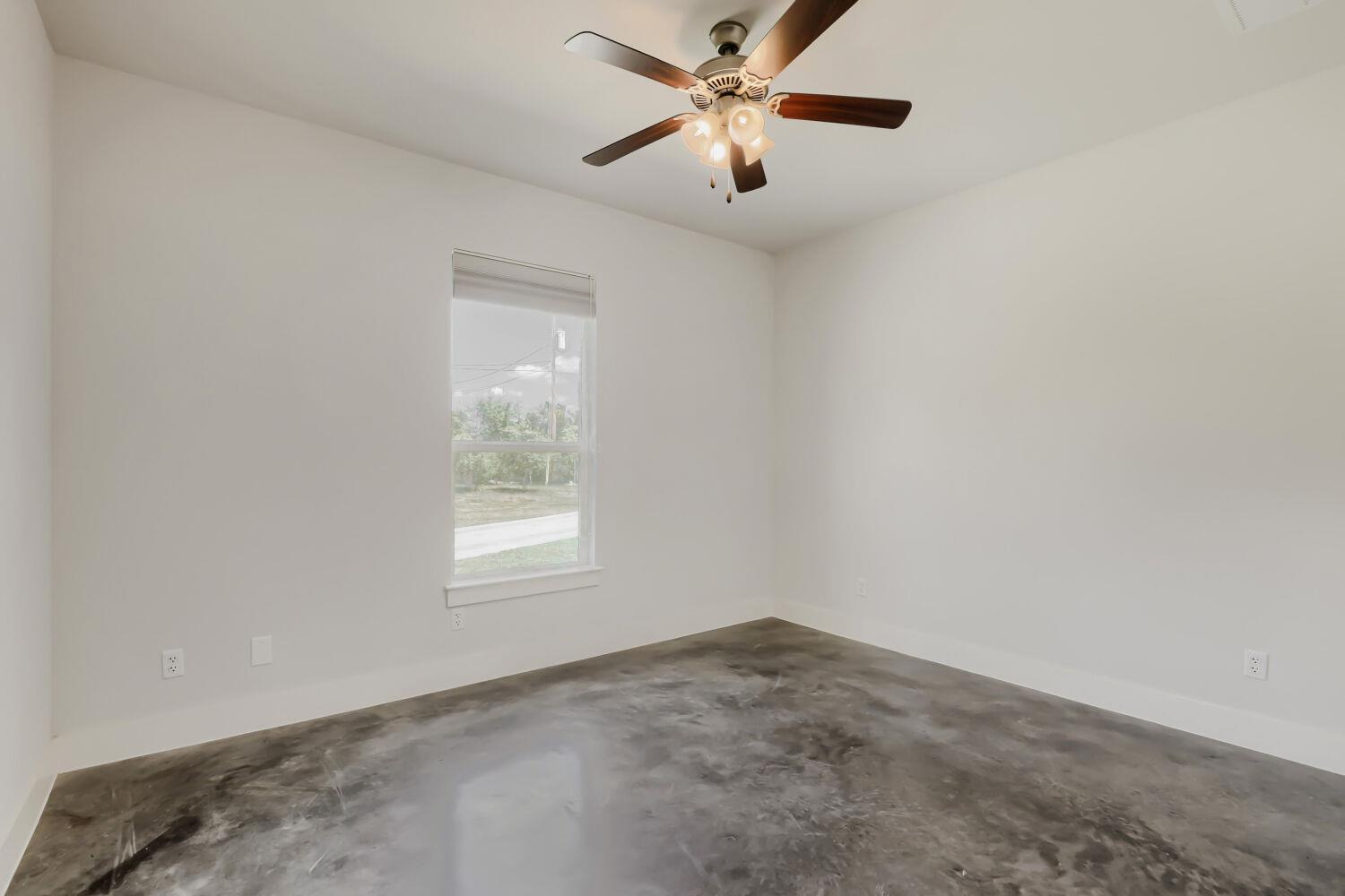 20401 Siesta Shores Drive Spicewood TX 78669