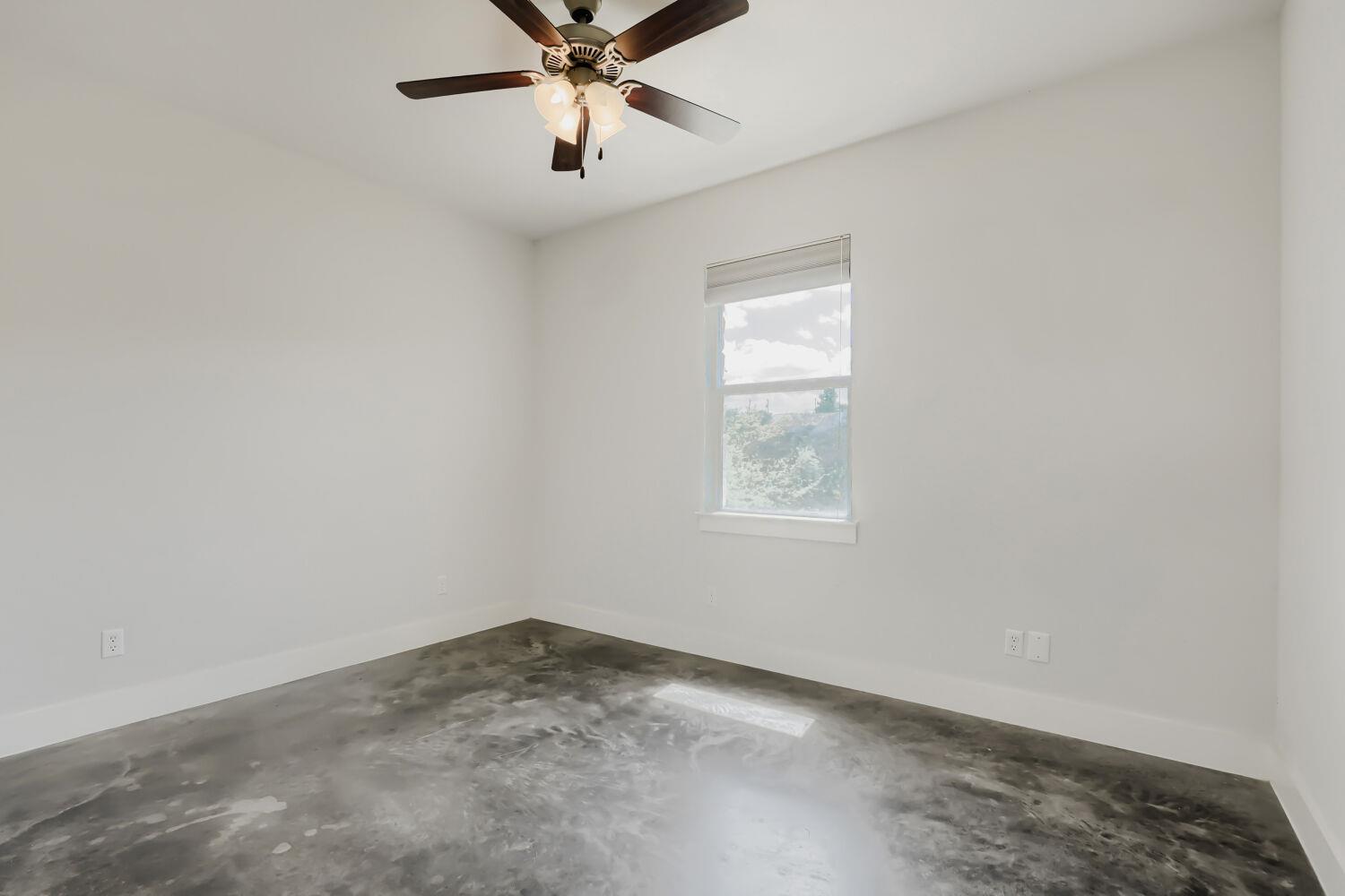 20401 Siesta Shores Drive Spicewood TX 78669