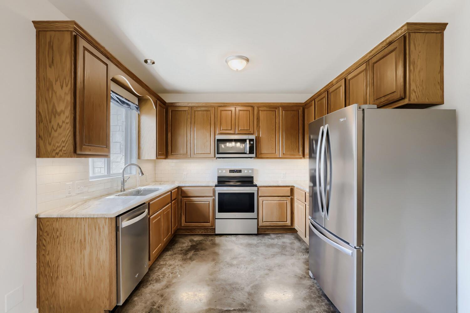 20401 Siesta Shores Drive Spicewood TX 78669
