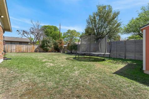 8611 Winding Walk Austin TX 78757