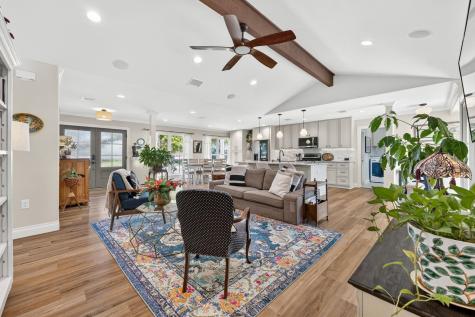 8611 Winding Walk Austin TX 78757