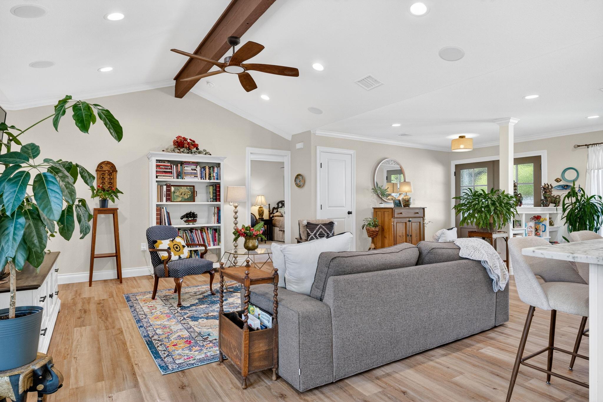 8611 Winding Walk Austin TX 78757