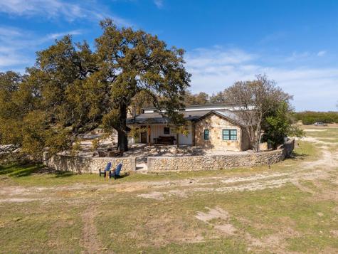 1668 Rocky Road Blanco TX 78606
