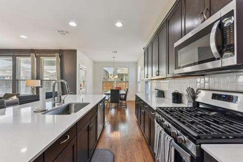 16928 Lathrop Avenue Pflugerville TX 78660