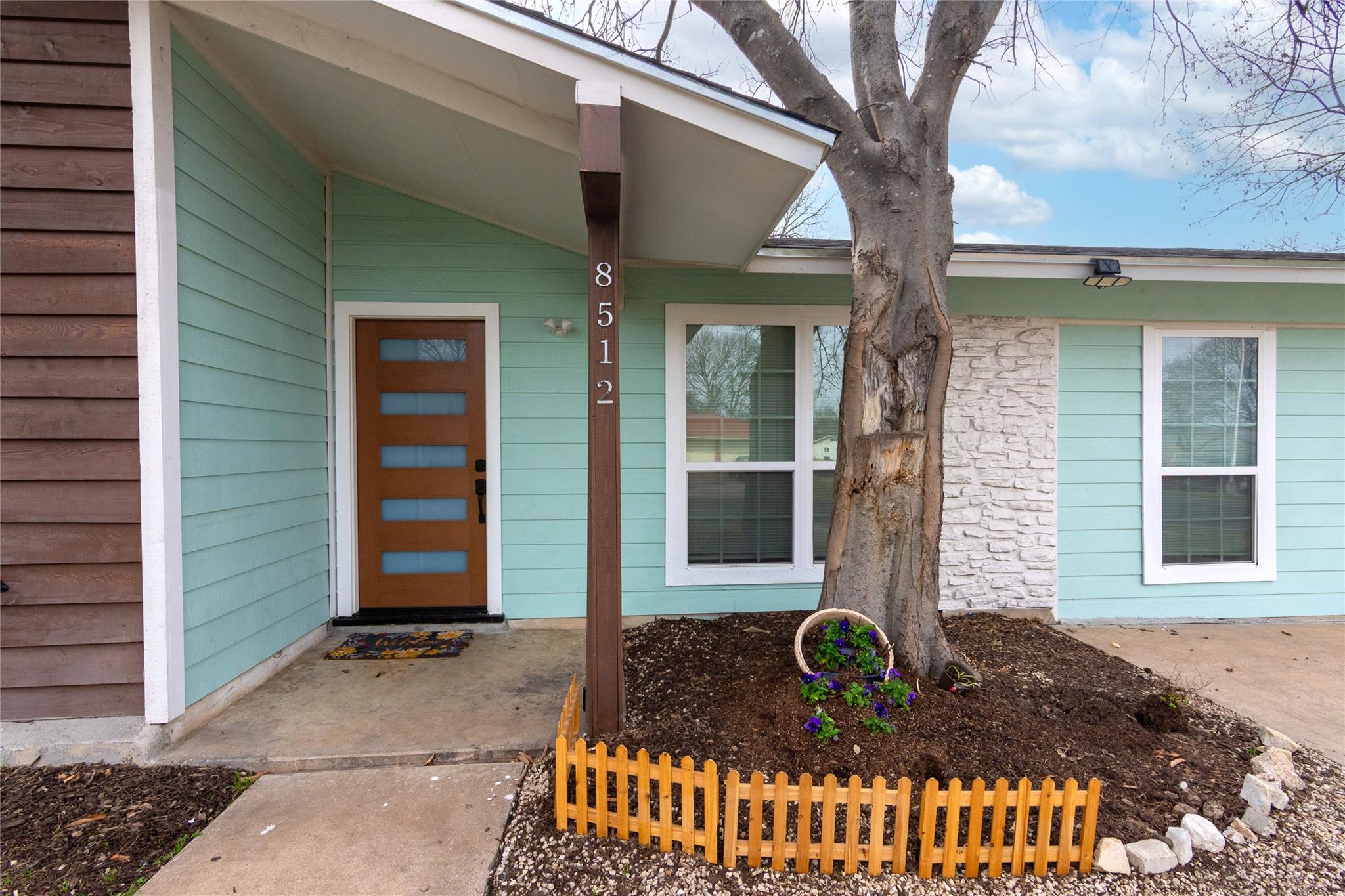 8512 Remington Lane Austin TX 78758