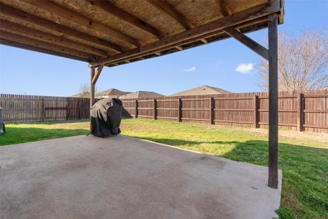 124 Denton Drive Hutto TX 78634