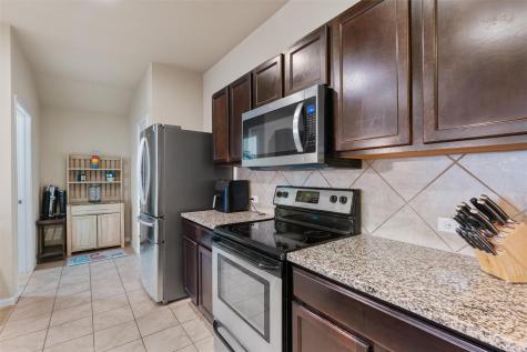 124 Denton Drive Hutto TX 78634