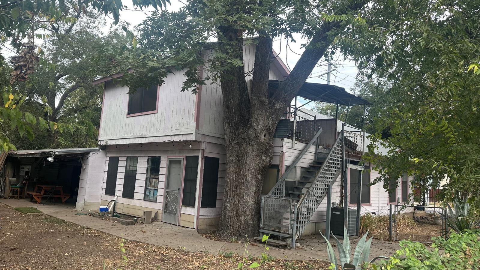 40 Waller Street Austin TX 78702