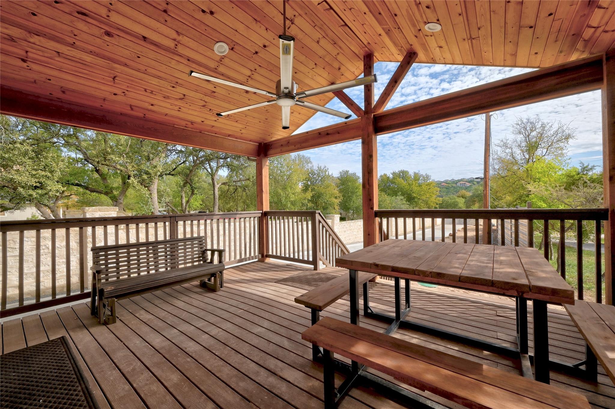 2903 Oak Ridge Drive Spicewood TX 78669