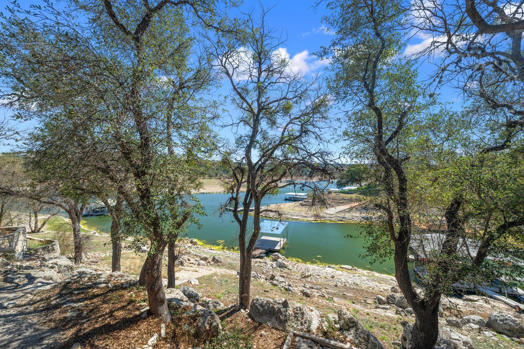 2903 Oak Ridge Drive Spicewood TX 78669