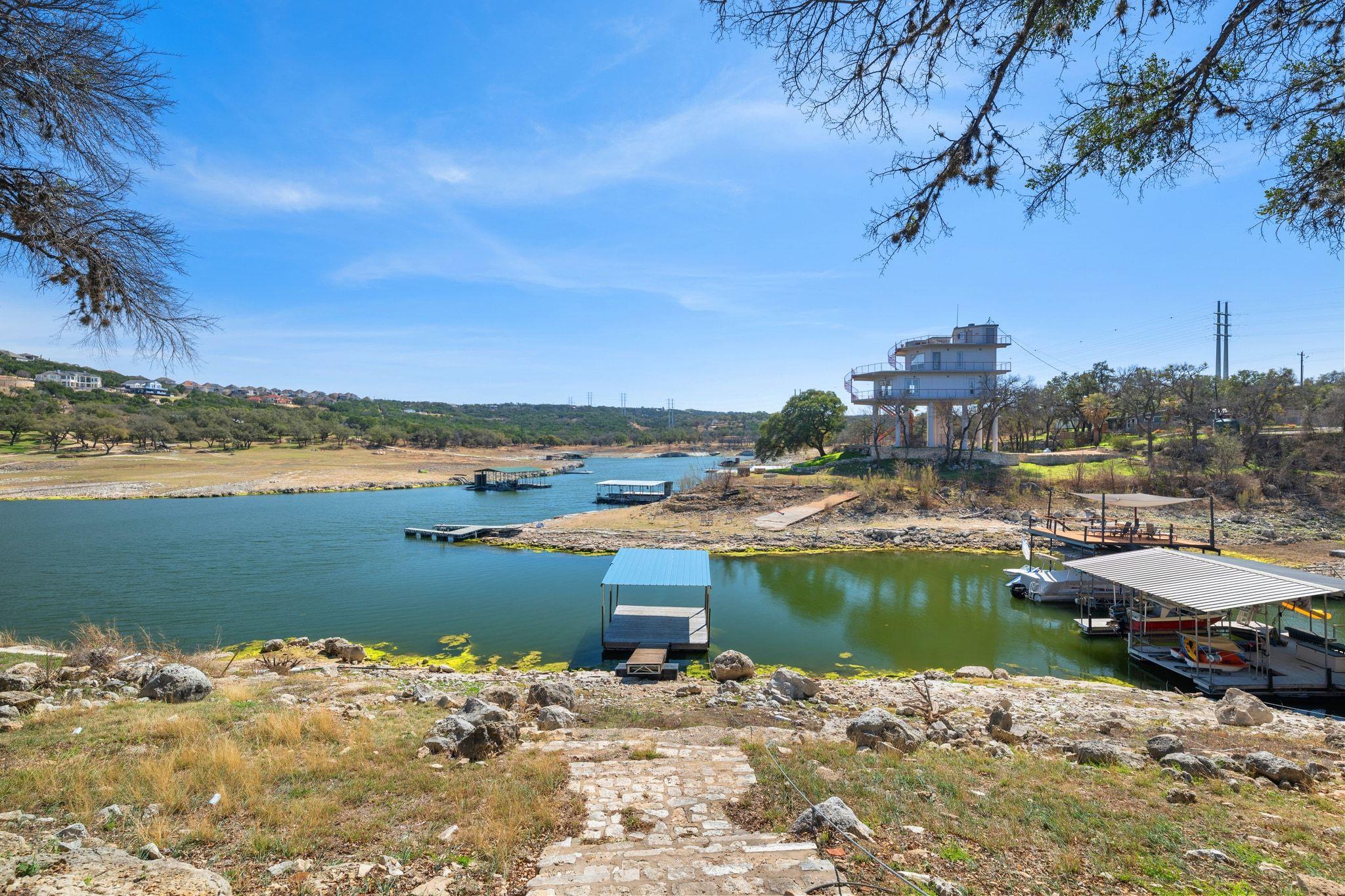 2903 Oak Ridge Drive Spicewood TX 78669